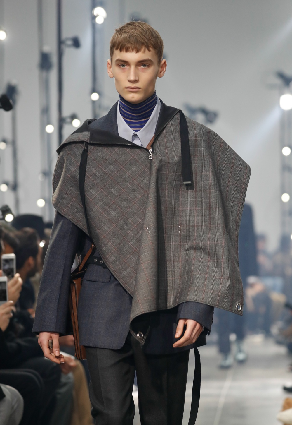 Paris Fashion Week, le tendenze della moda uomo per l'inverno 2019 -  Iconmagazine